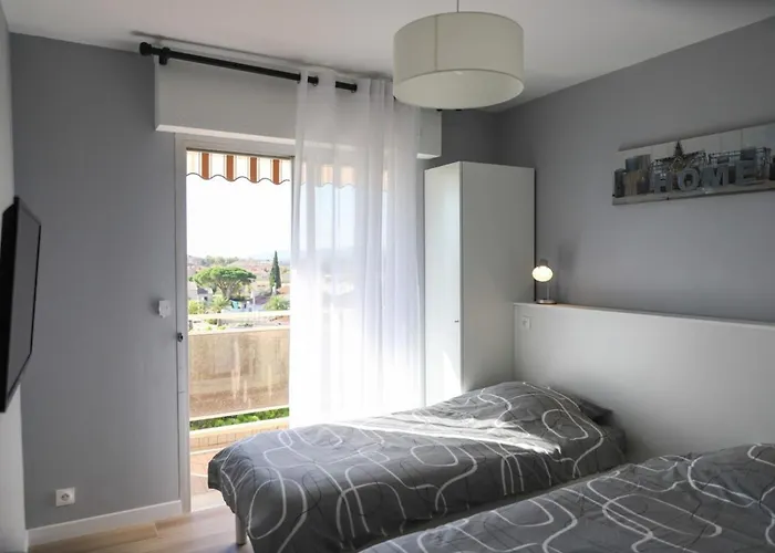 Chic Du Port Apartamento Fréjus