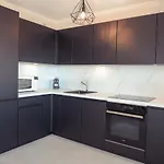 Chic Du Port Apartman